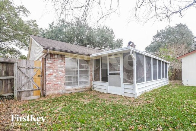 Building Photo - 6114 Knotty Post Ln