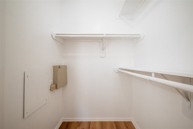 Building Photo - 7246 Wimberly Oaks Ln