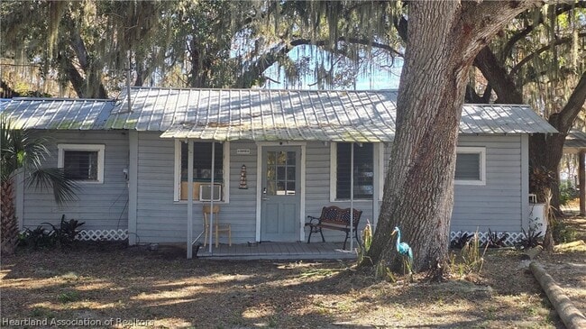 Building Photo - 44 Crawford Dr