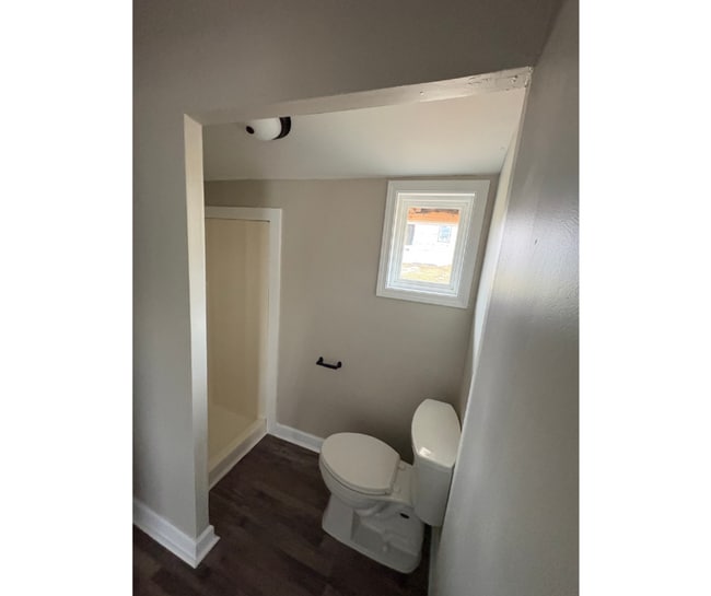 Building Photo - 451 16th St SE