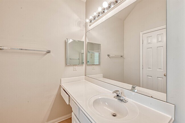 Building Photo - 23646 Hawkins Creek Ct