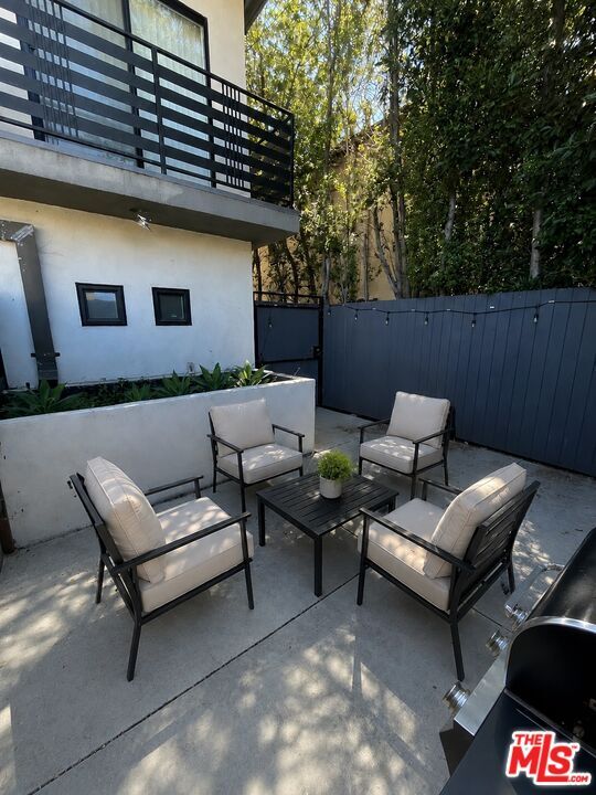 Building Photo - 4507 Lomita St