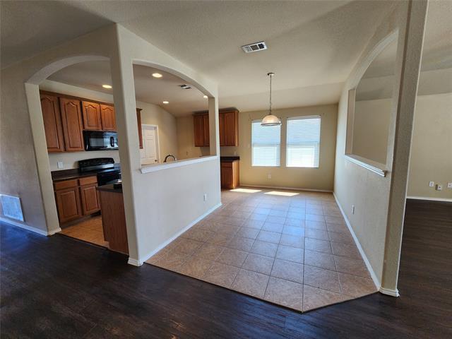 Building Photo - 1728 Quail Grove Dr