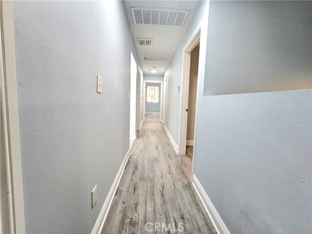 Building Photo - 715 W 58th St