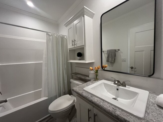 Building Photo - 589 Johnathans Cay