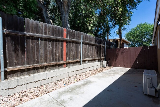 Building Photo - COMING SOON!! 1 bed 1 bath in El Cajon