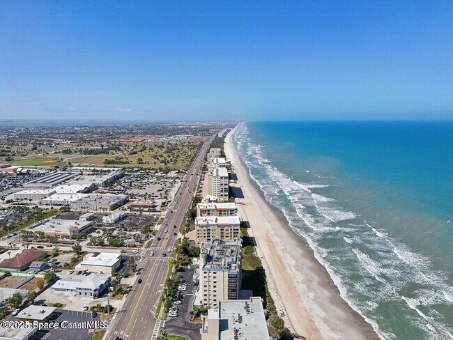 Building Photo - 1125 Jimmy Buffett Mem Hwy