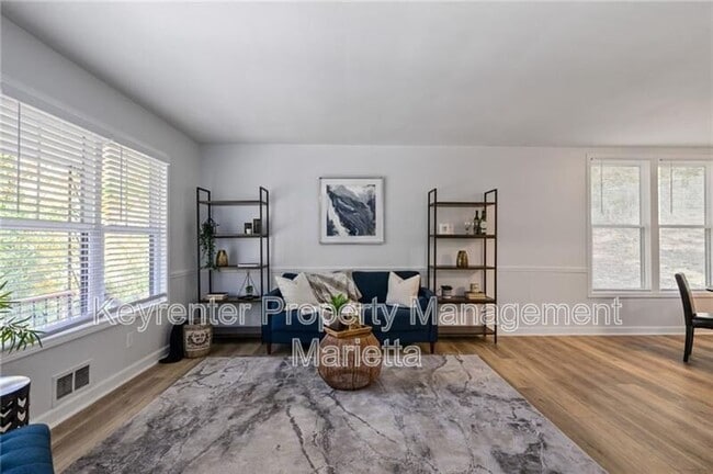 Building Photo - 1056 Azalea Cir NE