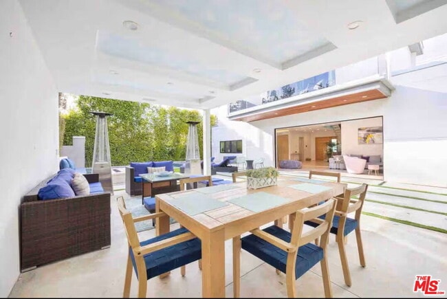 Building Photo - 13812 Cumpston St