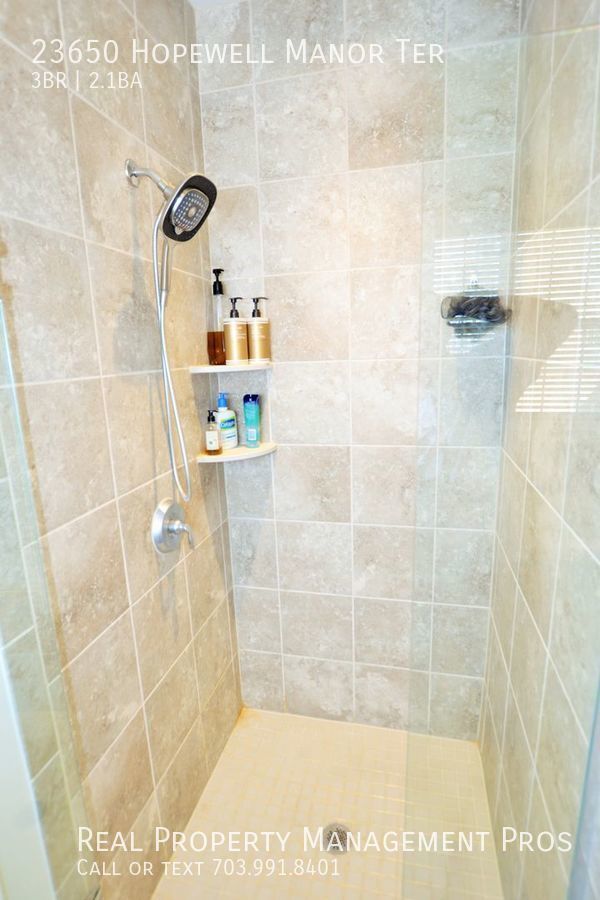 Beautifully Maintained Condo For Rent in B... 23650 Hopewell Manor