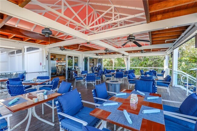 Building Photo - 828 Hideaway Cir E