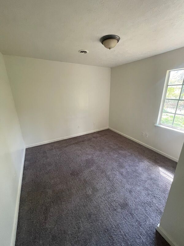 Building Photo - 1471 Dorgan St