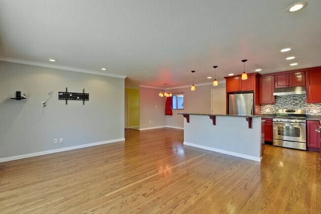 Building Photo - Wow! What a Great Home! Available Soon!