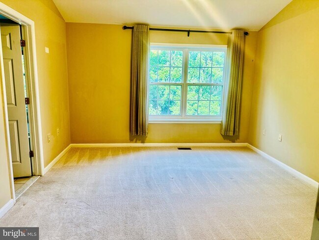Building Photo - 4719 Ashforth Way