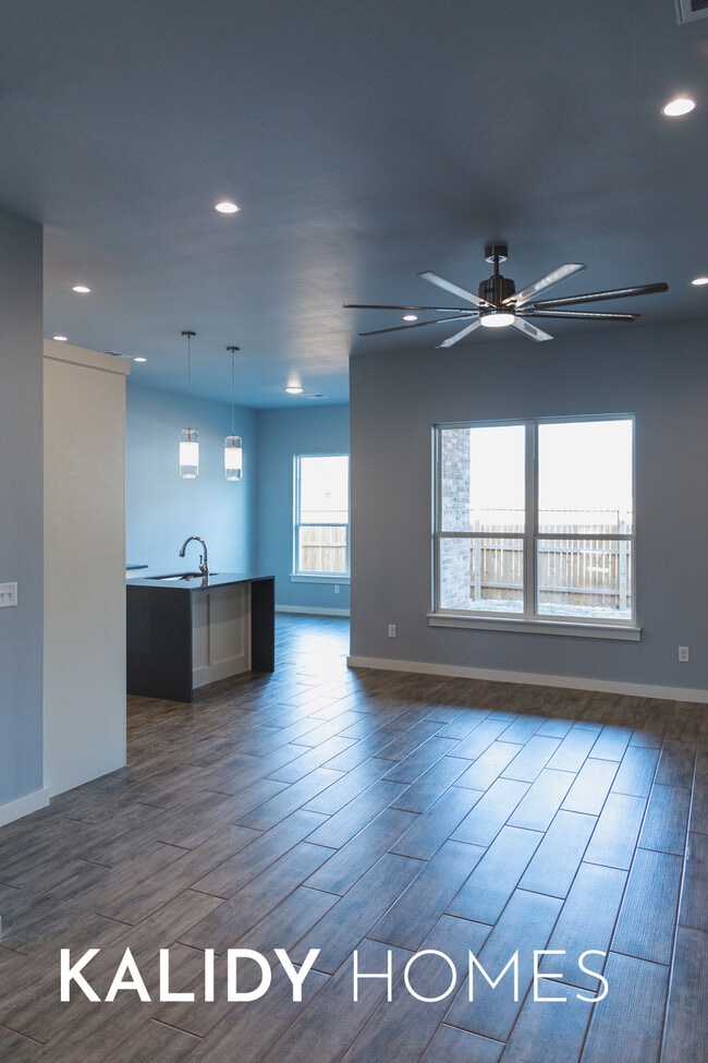 Building Photo - 504 Remington Ave