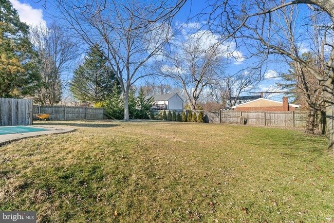 Building Photo - 3100 Franklin St