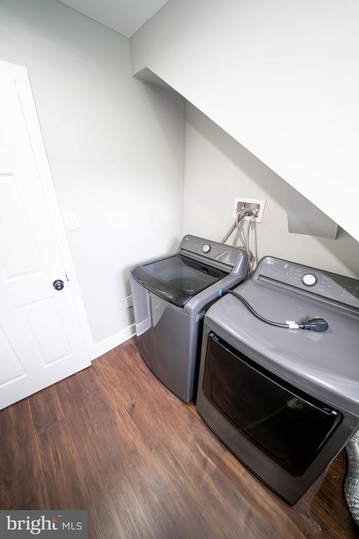 Building Photo - 334 Church Rd