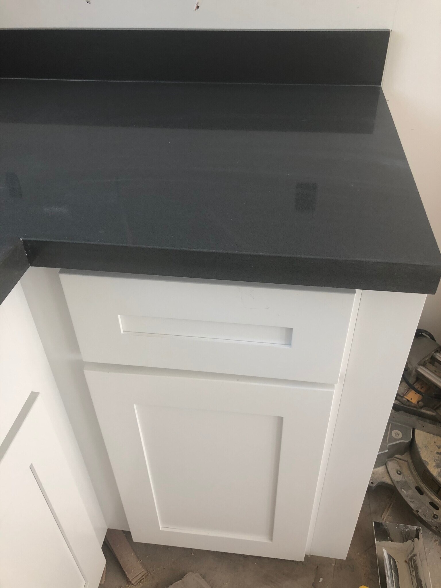 Quartz Countertop - 232 Hazelwood Dr
