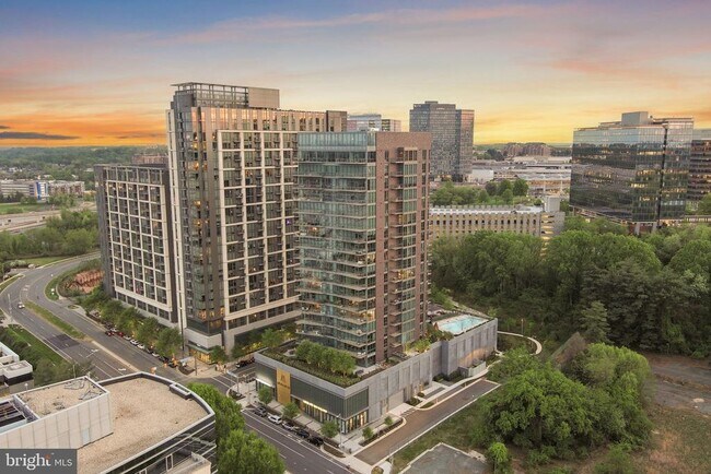 Building Photo - 7887 Jones Branch Dr