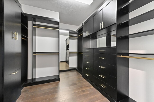Building Photo - 9171 Balsamo Dr.