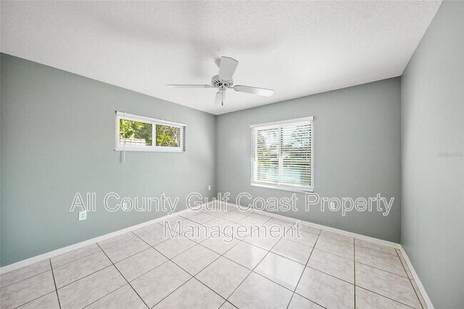 Building Photo - 7727 36th Ln E