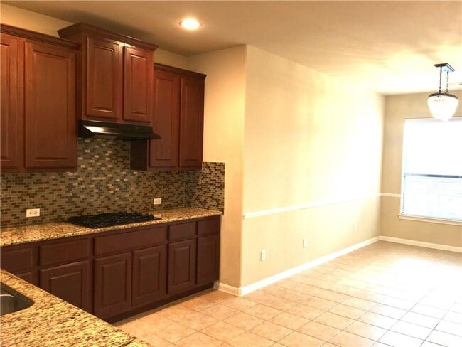 Building Photo - 7808 Meloncon Cove