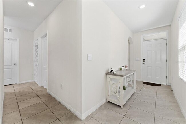 Building Photo - 1874 Wild Rye Way