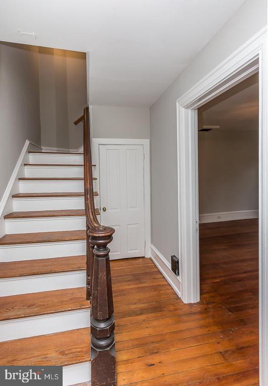 Building Photo - 337 Righters Mill Rd