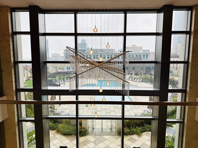 Building Photo - 99 Hudson St