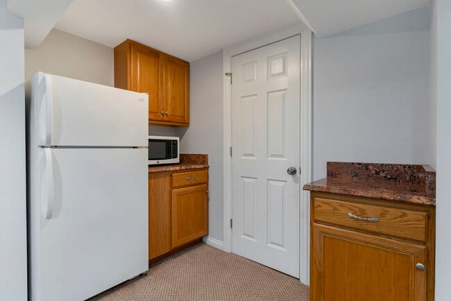 Building Photo - 3519 N Opal Ave