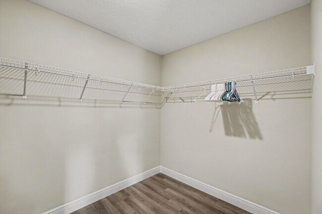 Building Photo - 145 Southwind Blvd