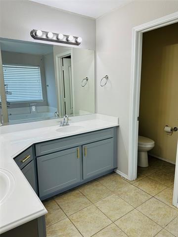 Building Photo - 1610 Wildflower Dr