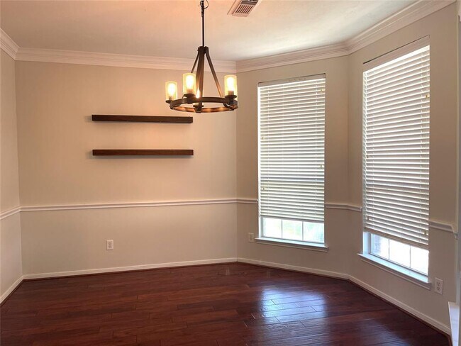 Building Photo - 6411 Virginia Fields Dr