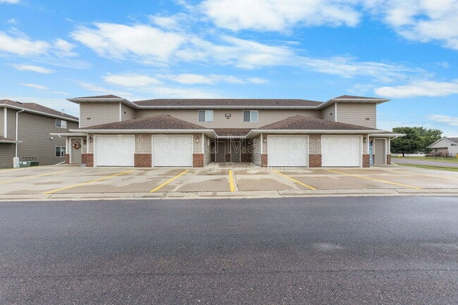 Building Photo - 1709 E Northstar Pl