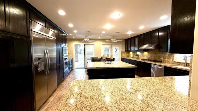Building Photo - ?? Your Private Staycation Home with Resort-Style Backyard ??