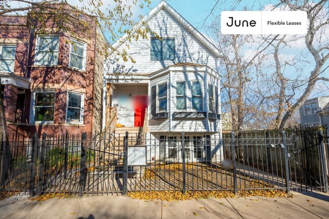 Building Photo - 3516 W Belden Ave