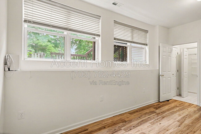 Building Photo - 21217 Millwood Sq