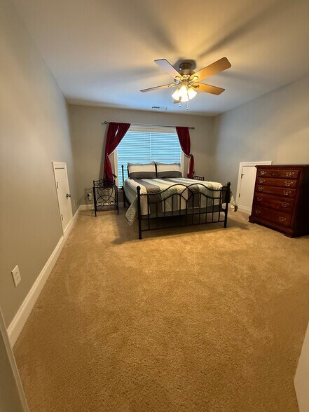 Bedroom - 10851 Bedfordtown Dr