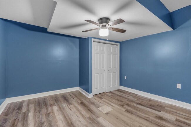 Building Photo - Woodcrest