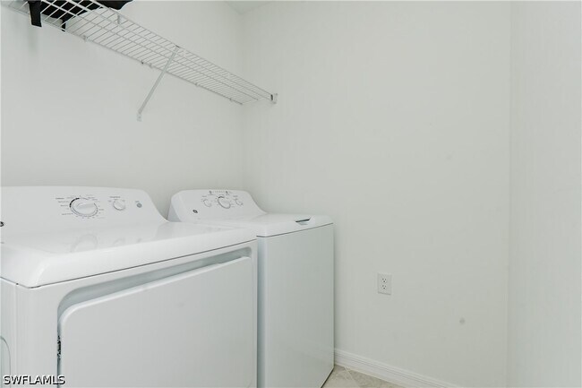 Building Photo - 6023 Ellerston Wy