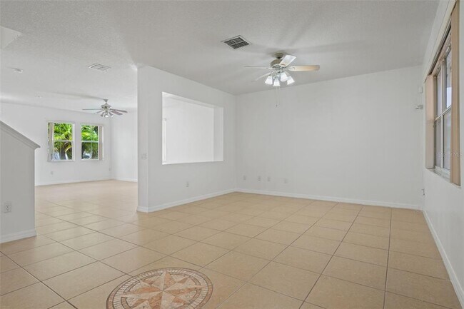 Building Photo - 2830 Paynes Prairie Cir