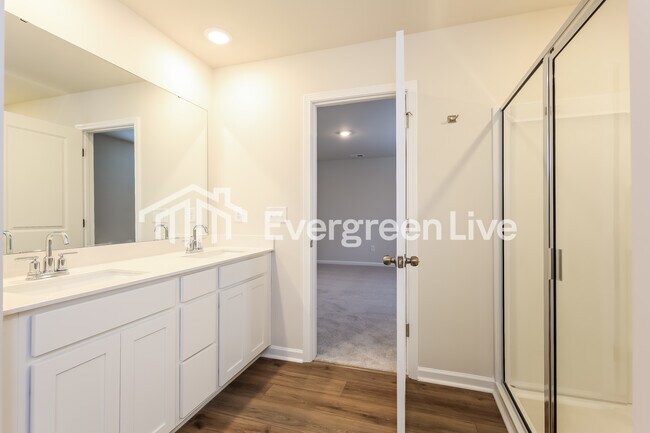 Building Photo - coming soon