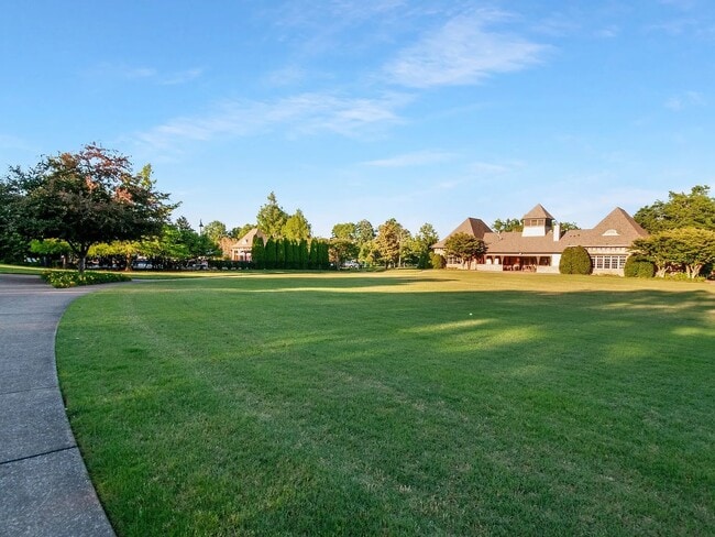 Building Photo - 2812 Americus Dr