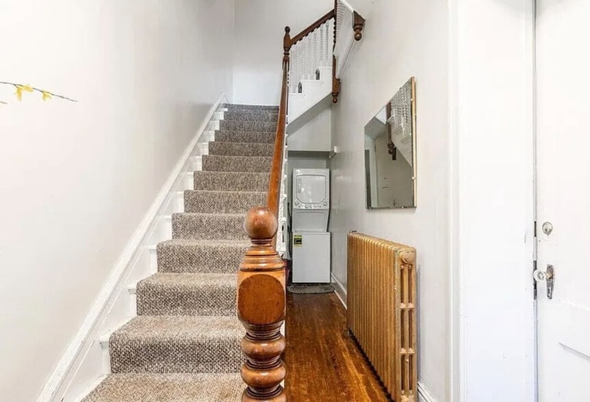 Building Photo - 18 Willett St