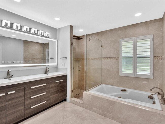 Building Photo - 6920 SW 182nd Way