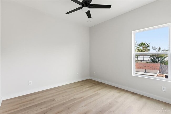 Building Photo - 14 Bicentennial Blvd