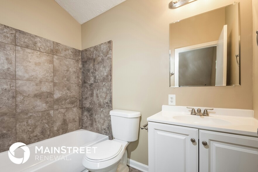 Building Photo - 8233 Wynewood Ct