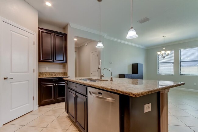 Building Photo - 11024 Little Blue Heron Dr