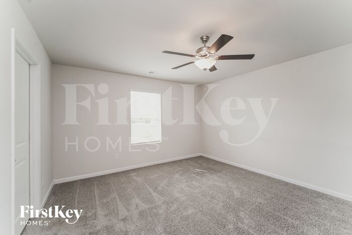 Building Photo - 10714 Rivergate Dr NW