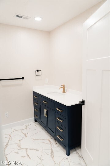 Building Photo - 7071 Township Rd 466